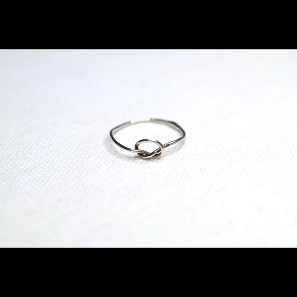 Silver wire knot ring